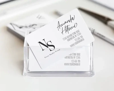 Ambitive - Elegant Font