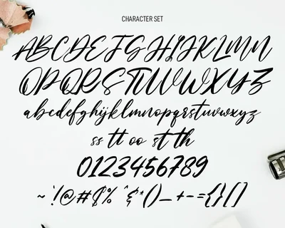 Sattel Hintar Brush Script Font