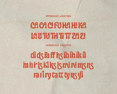 Karimtila Vintage Groovy Font