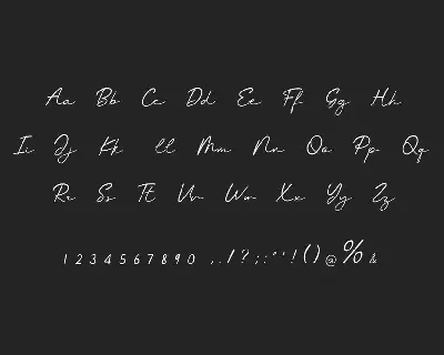 Moonlight Signature Font