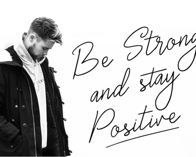 Chowgant Signature font