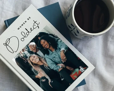 Melobuny Shaterly Casual Script Font