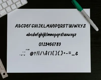 Roughat font